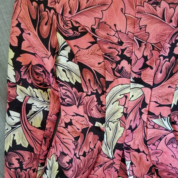 MUSE SZ 2 Statement Dress Trending Fantasy Goth - Picture 4 of 8